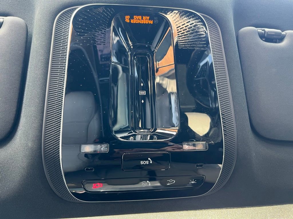 Used 2022 Mercedes-Benz C 300 Sedan w/ Exclusive Trim Package image 32