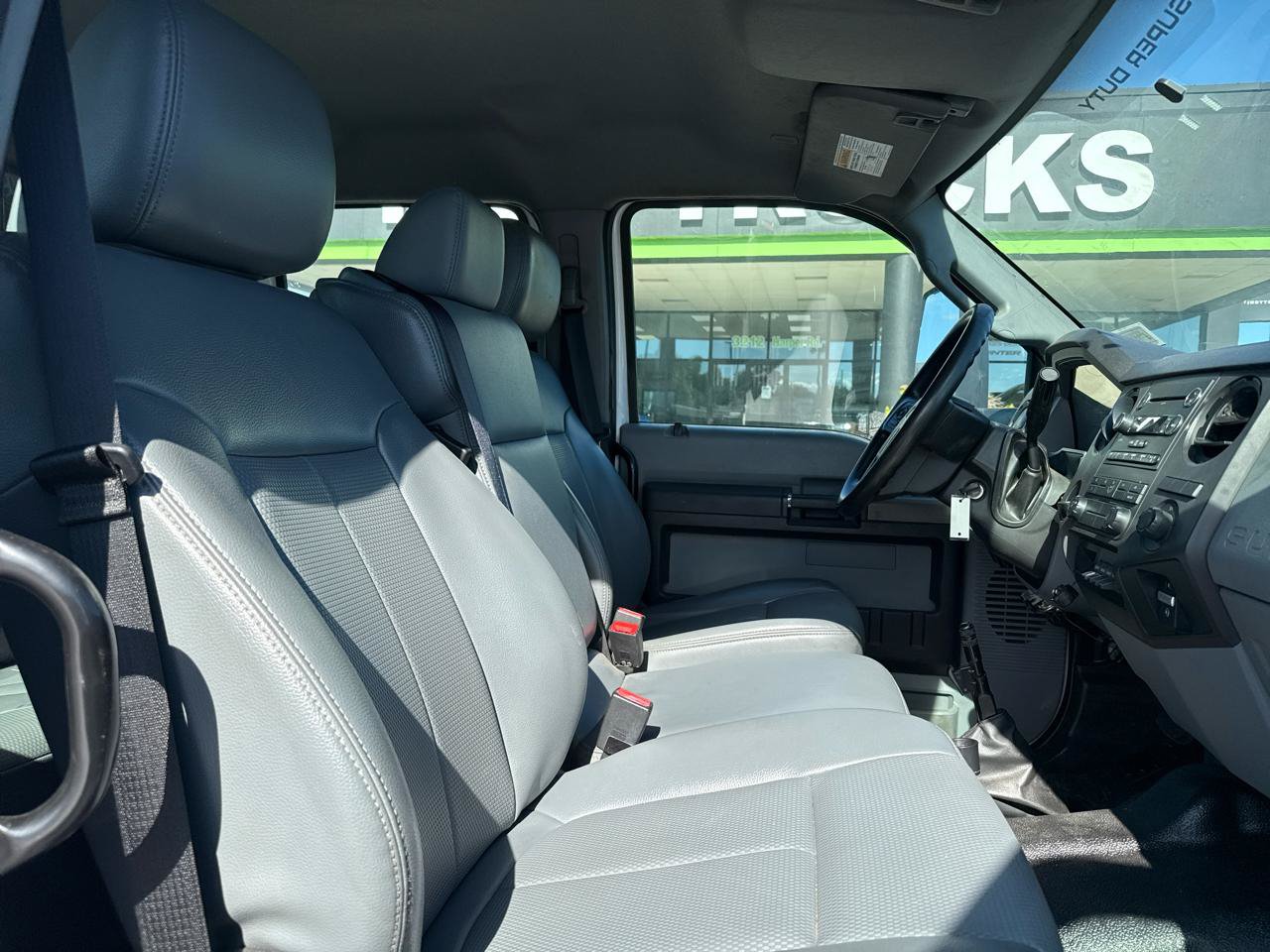 Used 2018 Ford F650 2WD Crew Cab Super Duty image 20