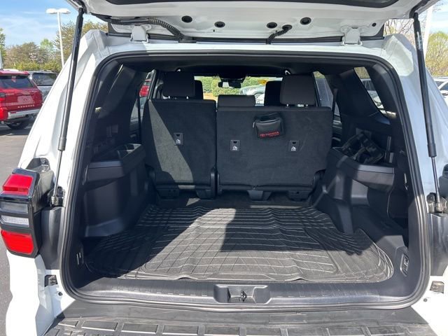 Used 2025 Toyota 4Runner SR5 image 9