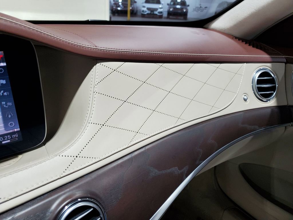 Used 2018 Mercedes-Benz S 560 4MATIC Sedan image 40