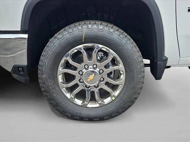 New 2026 Chevrolet Silverado 2500 LTZ w/ LTZ Convenience Package AWD/4WD image 10