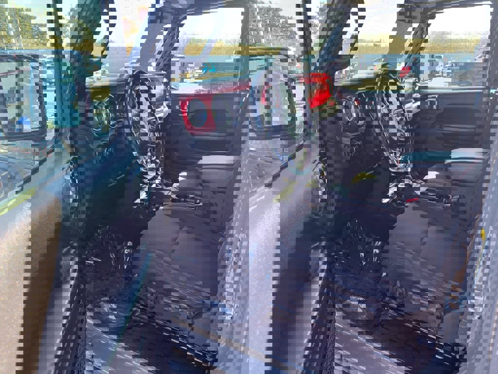 Used 2021 Jeep Gladiator Rubicon image 7