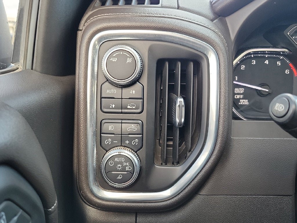 Used 2019 GMC Sierra 1500 SLT w/ SLT Premium Plus Package AWD/4WD image 14