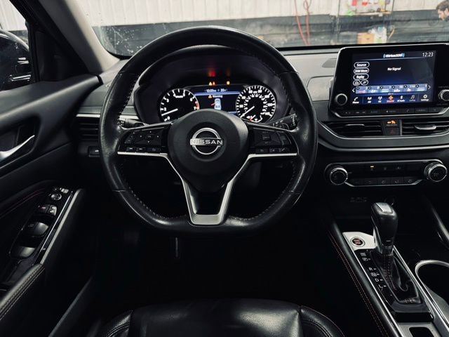 Used 2023 Nissan Altima 2.5 SR image 23