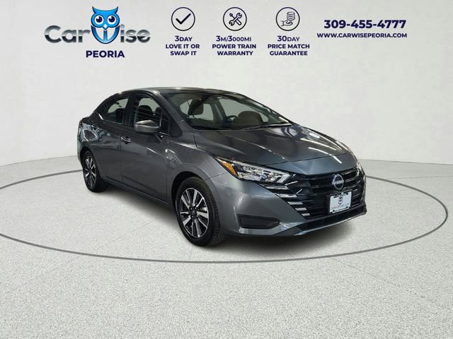 Used 2025 Nissan Versa SV image 1