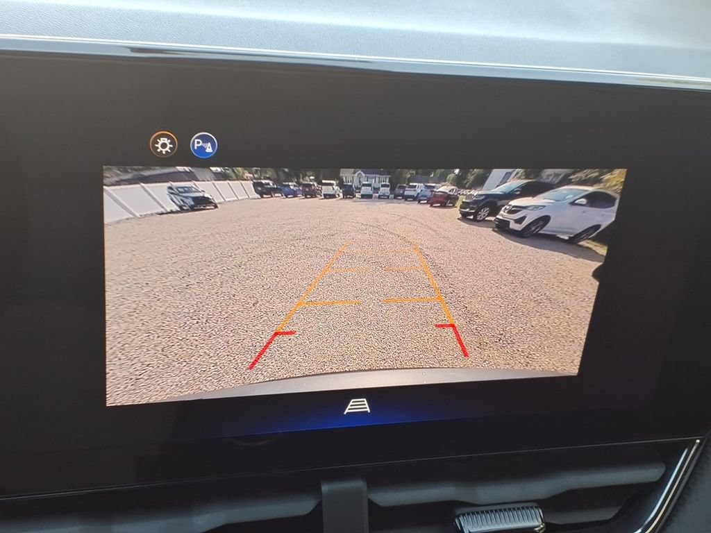 Used 2026 Chevrolet Equinox RS w/ Convenience Package III FWD image 20