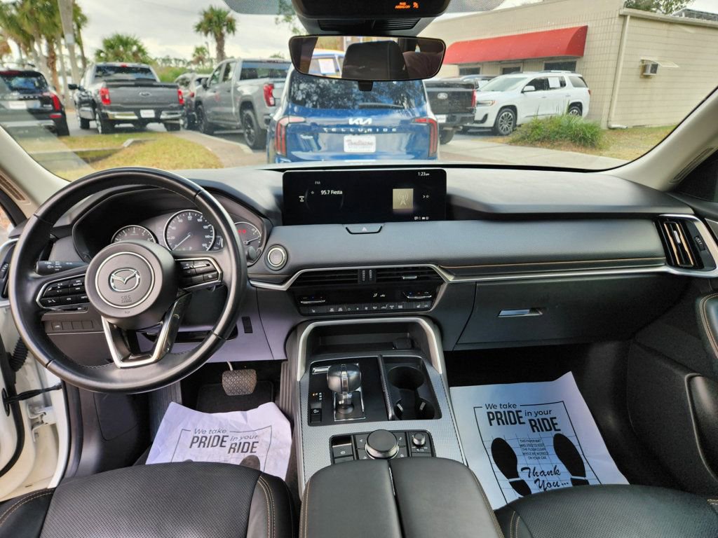 Used 2025 MAZDA CX-70 3.3 Turbo w/ Preferred Package image 11