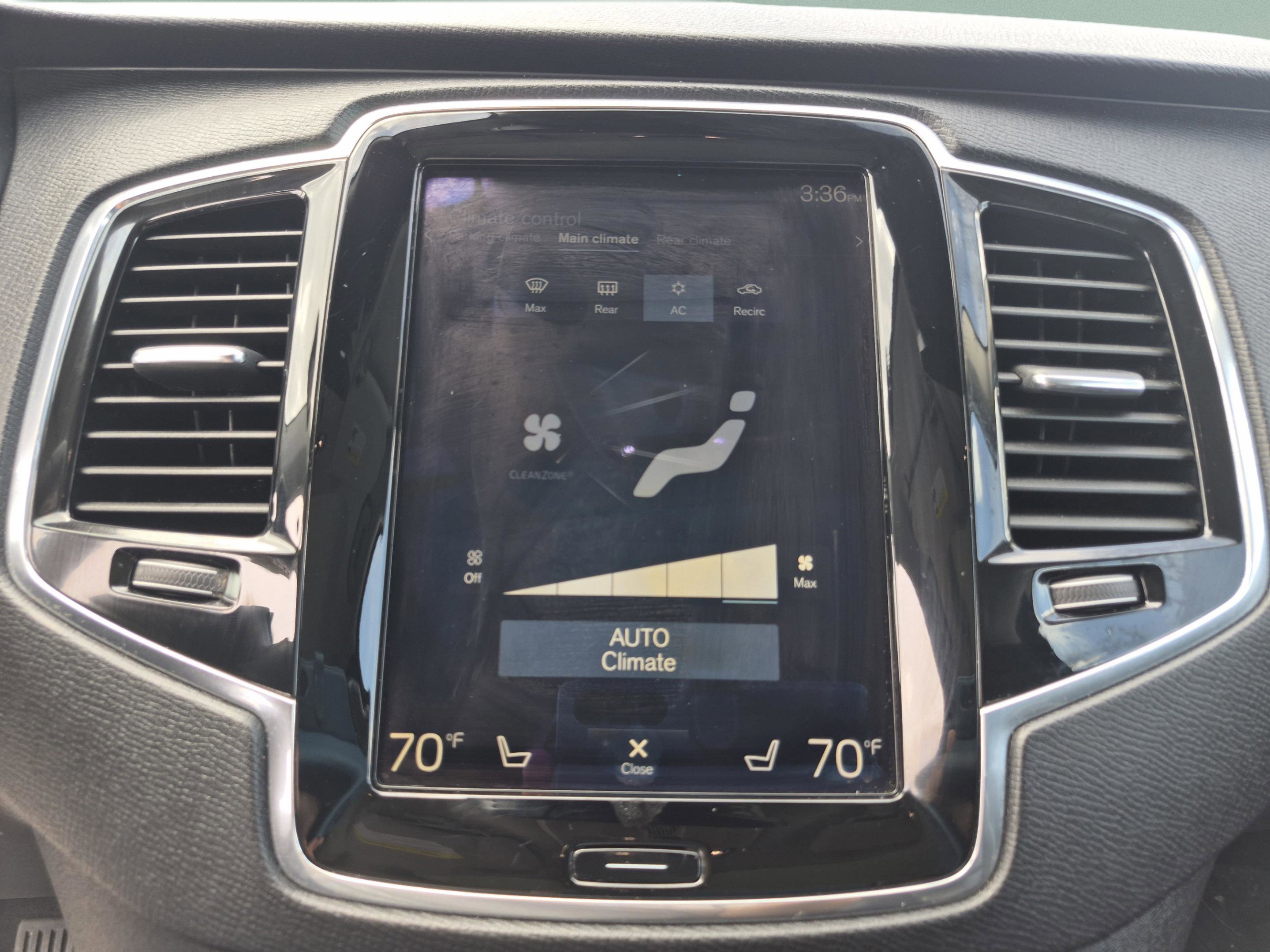 Used 2017 Volvo XC90 T6 Momentum w/ Vision Package AWD/4WD image 39
