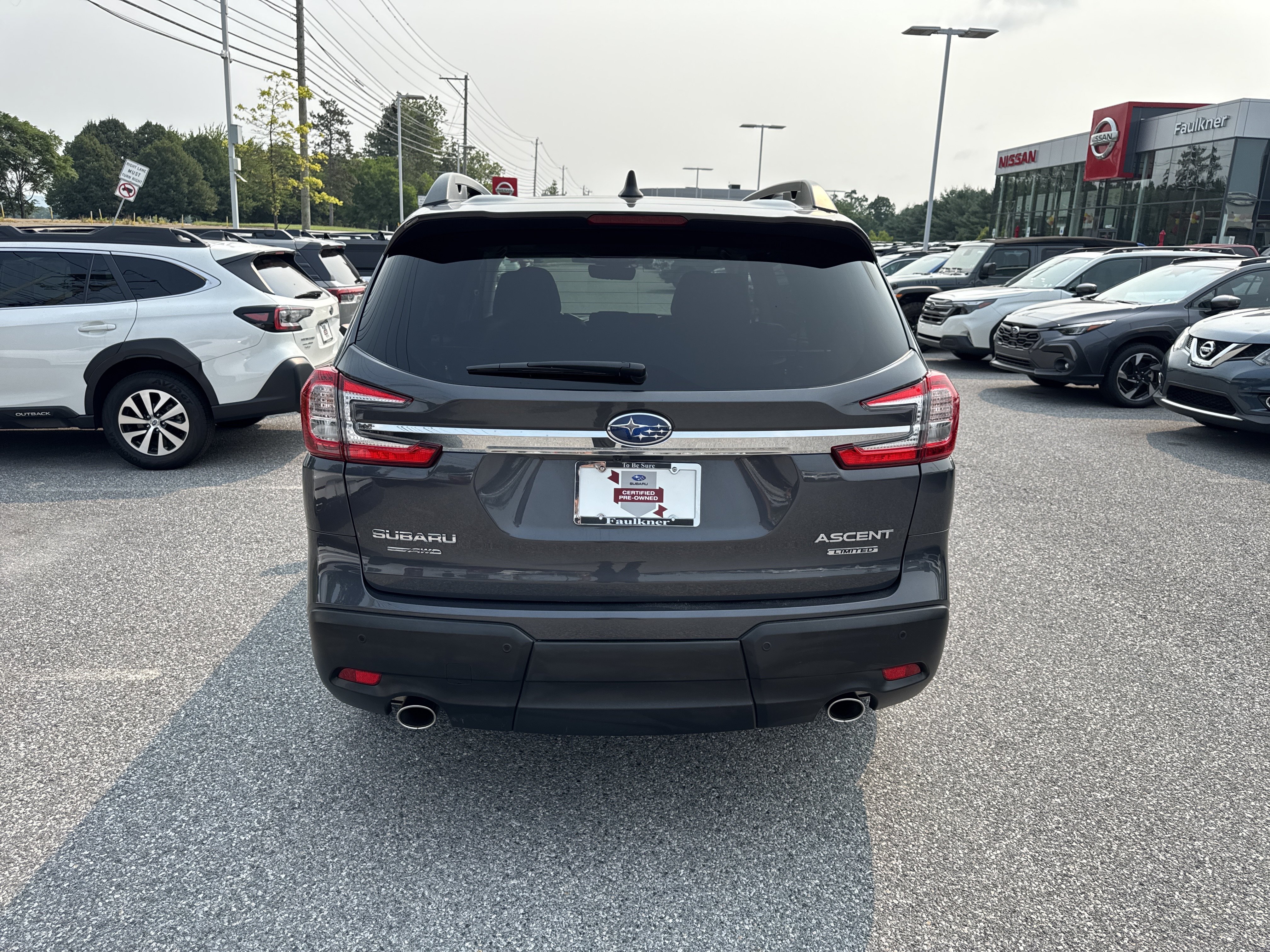 Used 2023 Subaru Ascent Limited w/ Technology Package AWD/4WD image 30