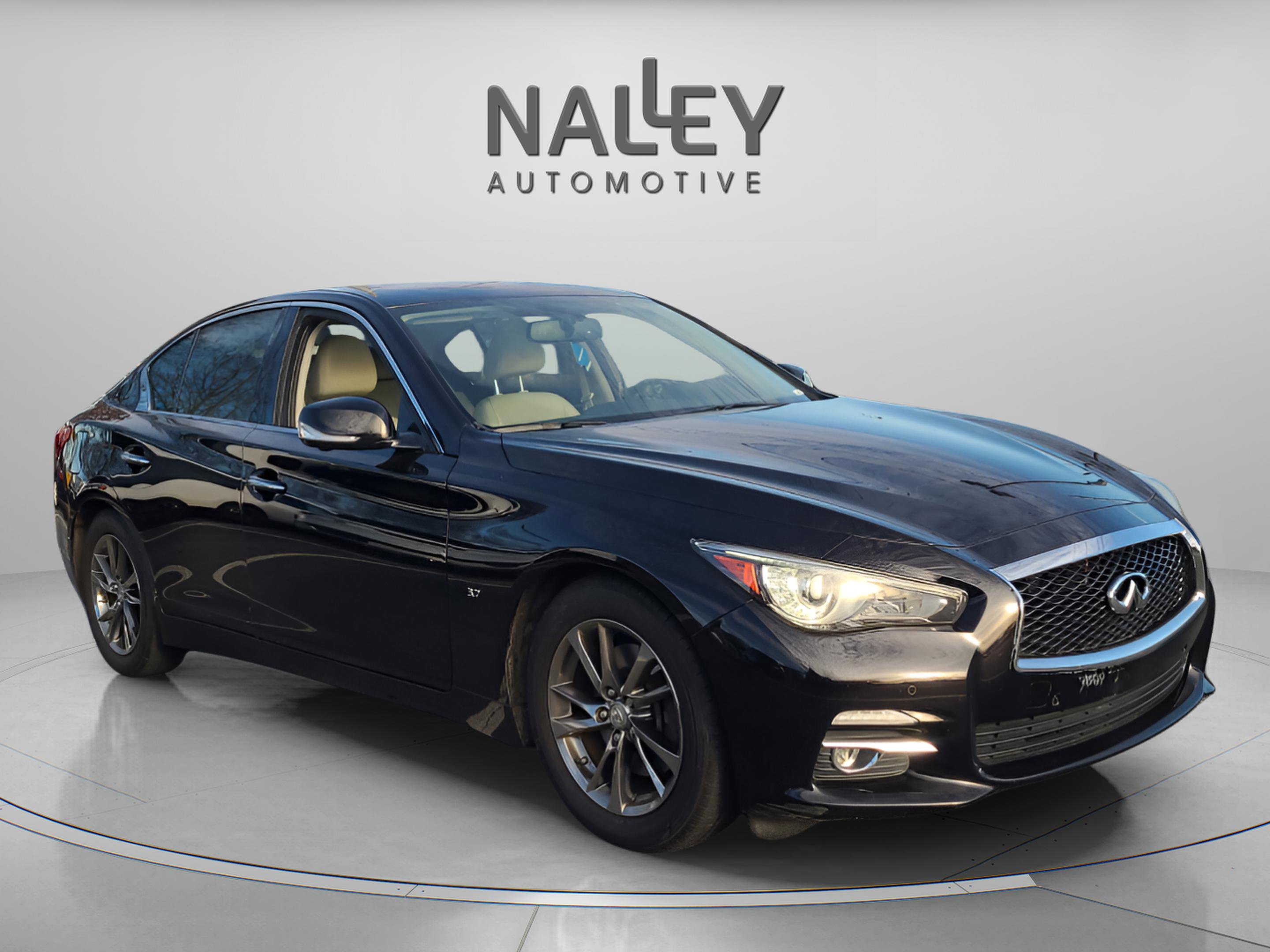Used 2015 INFINITI Q50 Premium w/ Deluxe Touring Package image 8