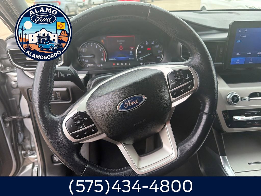Used 2023 Ford Explorer XLT w/ Equipment Group 202A RWD image 14