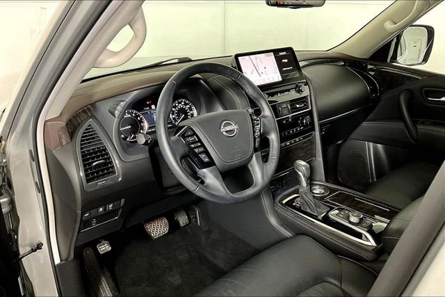 Used 2024 Nissan Armada Platinum w/ Captain's Chairs Package image 13