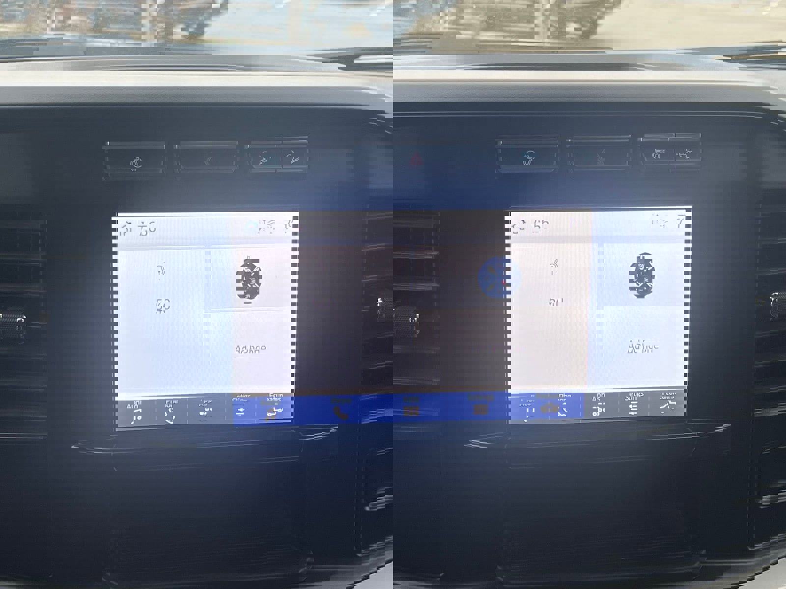 Used 2024 Ford F250 XLT w/ FX4 Off-Road Package image 27