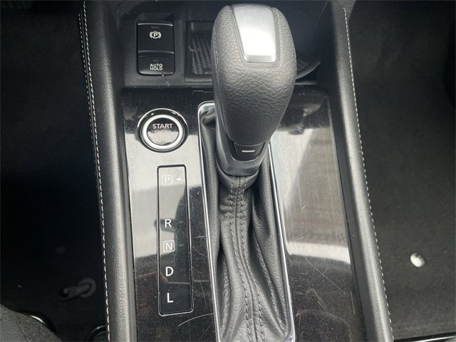 Used 2023 Nissan Kicks SV image 16