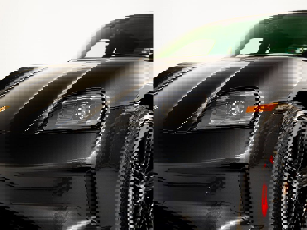 New 2026 Porsche Taycan 4S image 35