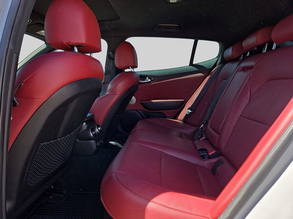 Used 2022 Kia Stinger GT-Line w/ Sun & Sound Package RWD image 14