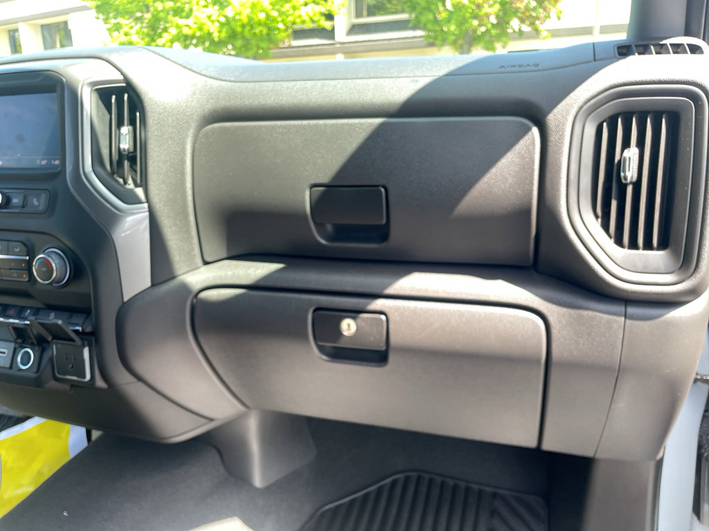 Used 2024 Chevrolet Silverado 1500 Custom Trail Boss w/ Turbomax Blackout Package image 68