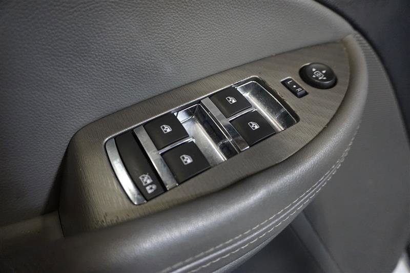 Used 2017 Chevrolet Impala LS w/ Protection Package image 11