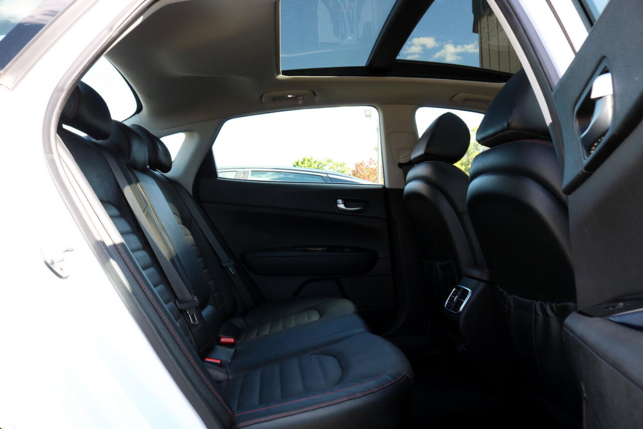 Used 2019 Kia Optima SX image 40