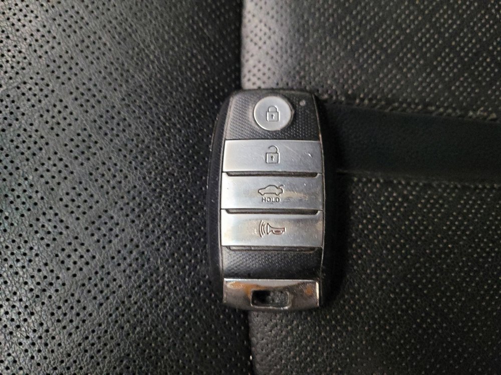 Used 2016 Kia Optima EX FWD image 32