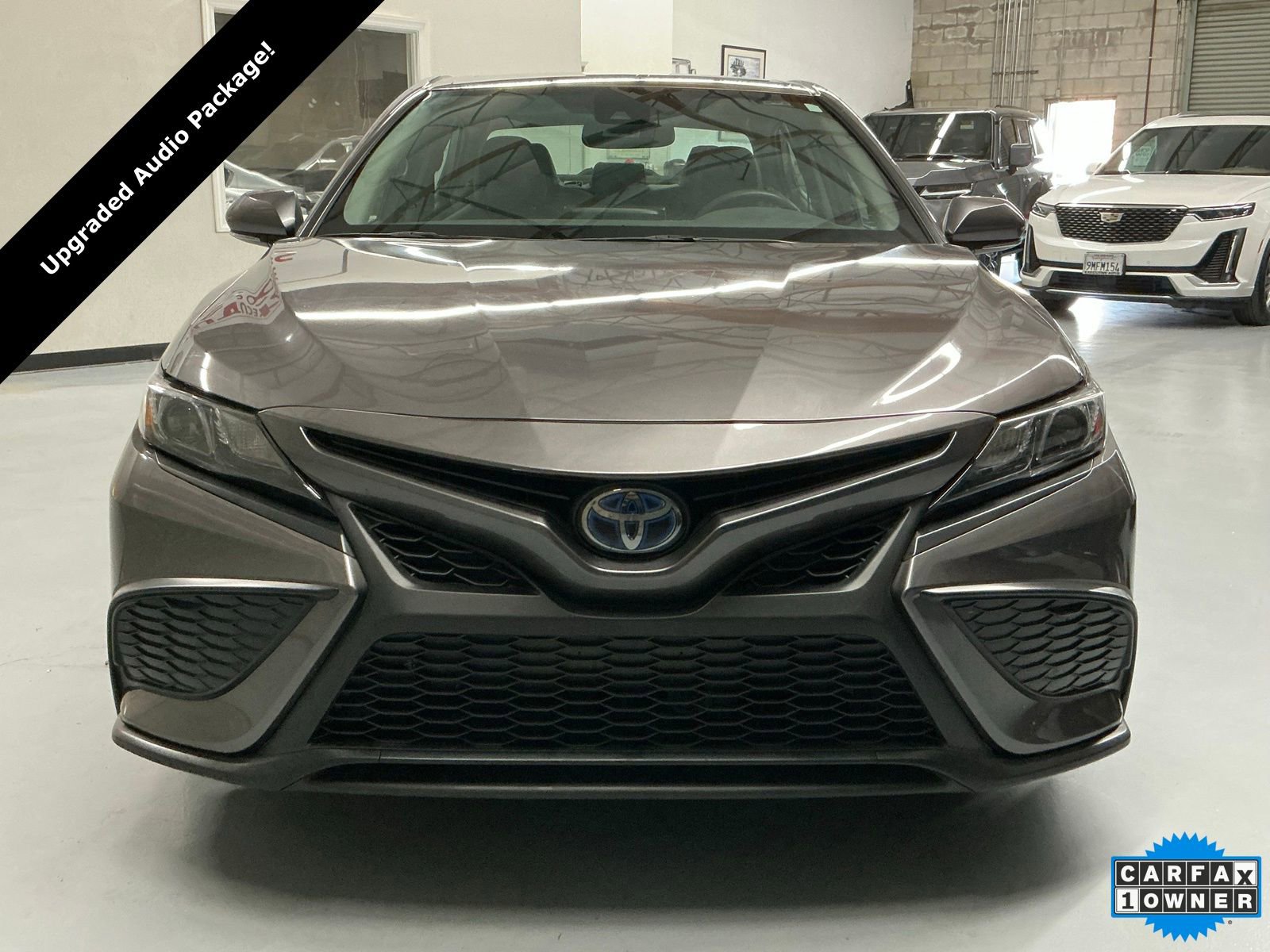 Used 2023 Toyota Camry SE w/ Audio Upgrade Package image 2