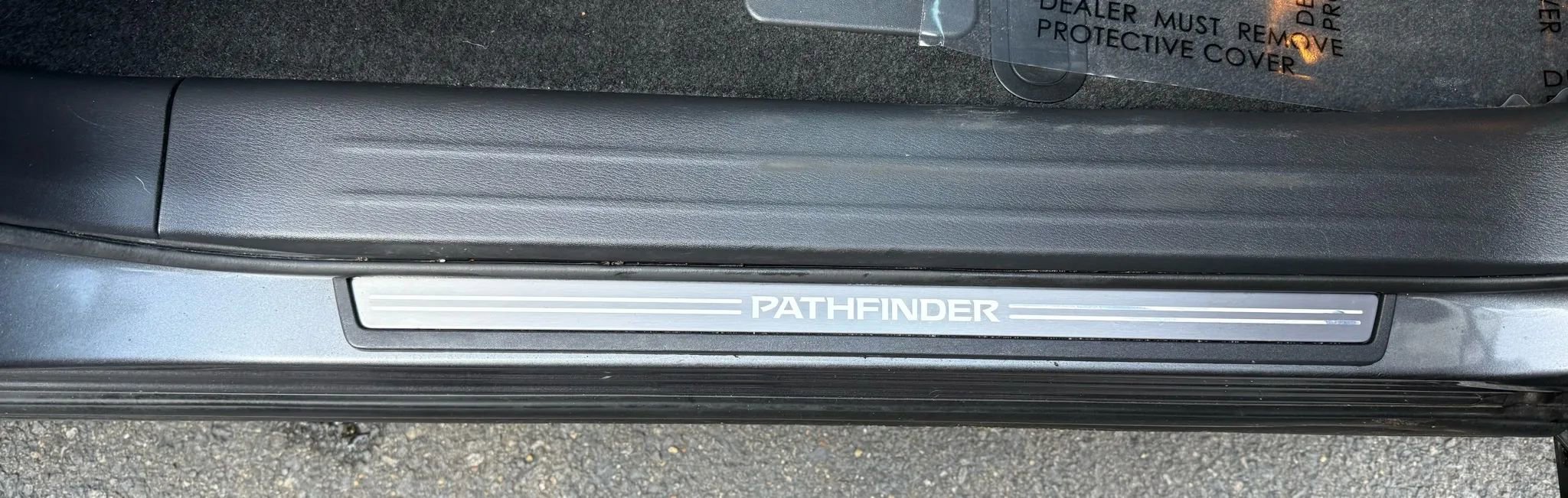 Used 2015 Nissan Pathfinder SL w/ SL Tech Package image 42