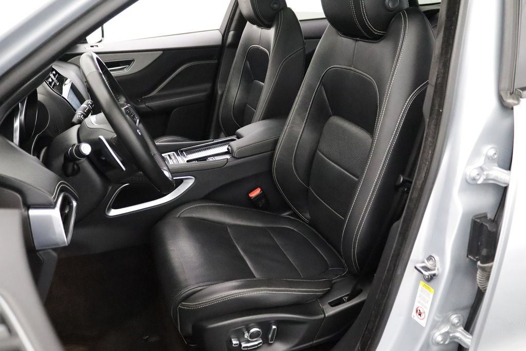 Used 2020 Jaguar F-PACE S AWD/4WD image 15
