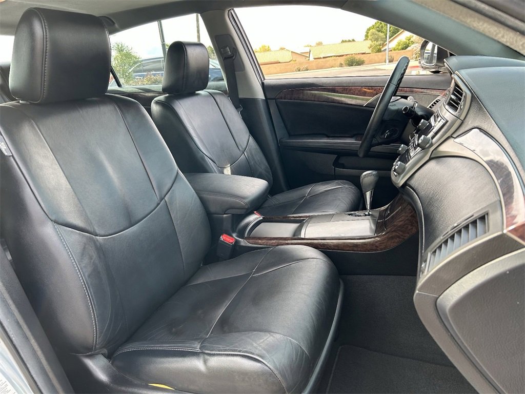 Used 2012 Toyota Avalon image 12