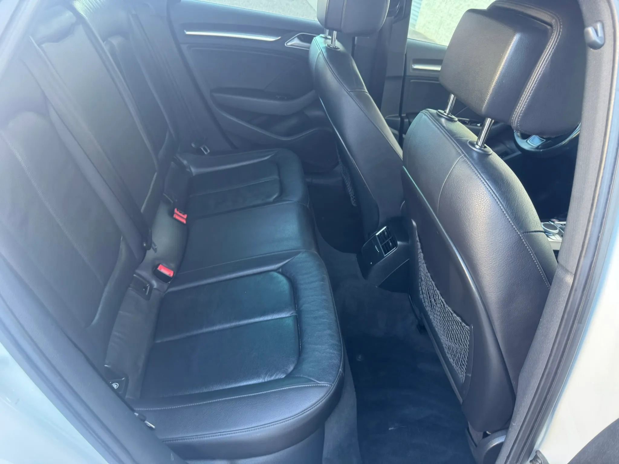 Used 2015 Audi A3 TDI Premium Plus image 18