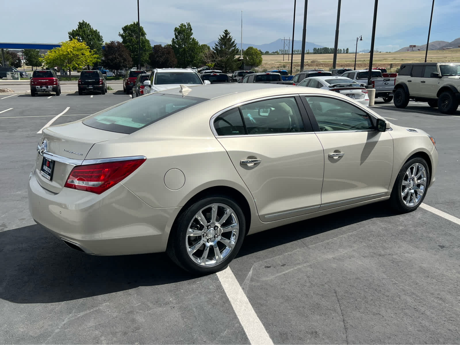 Used 2014 Buick LaCrosse Leather w/ Driver Confidence Package FWD image 7