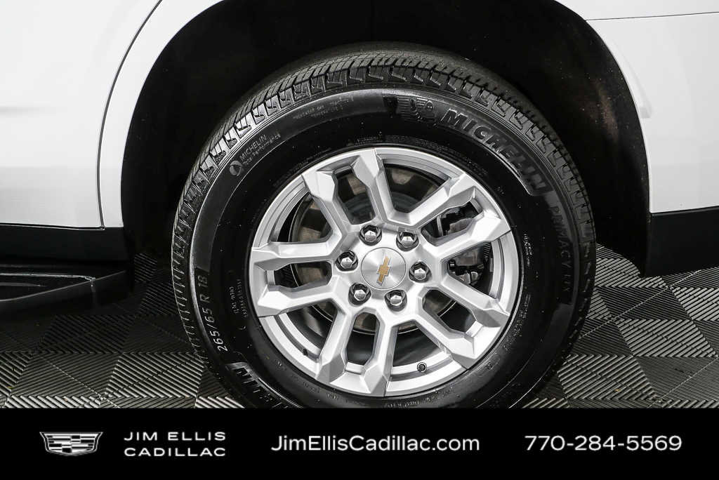 Used 2025 Chevrolet Tahoe LT AWD/4WD image 37