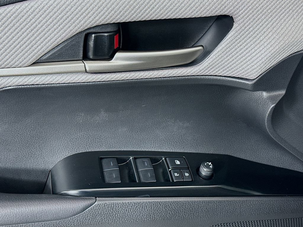 Certified 2025 Toyota Camry SE image 18