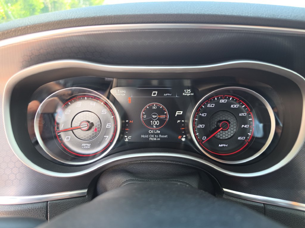 Certified 2016 Dodge Charger R/T RWD image 32
