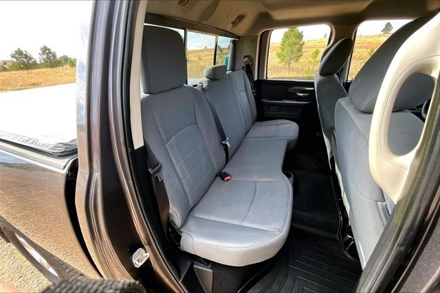 Used 2014 RAM 1500 Classic SLT AWD/4WD image 24