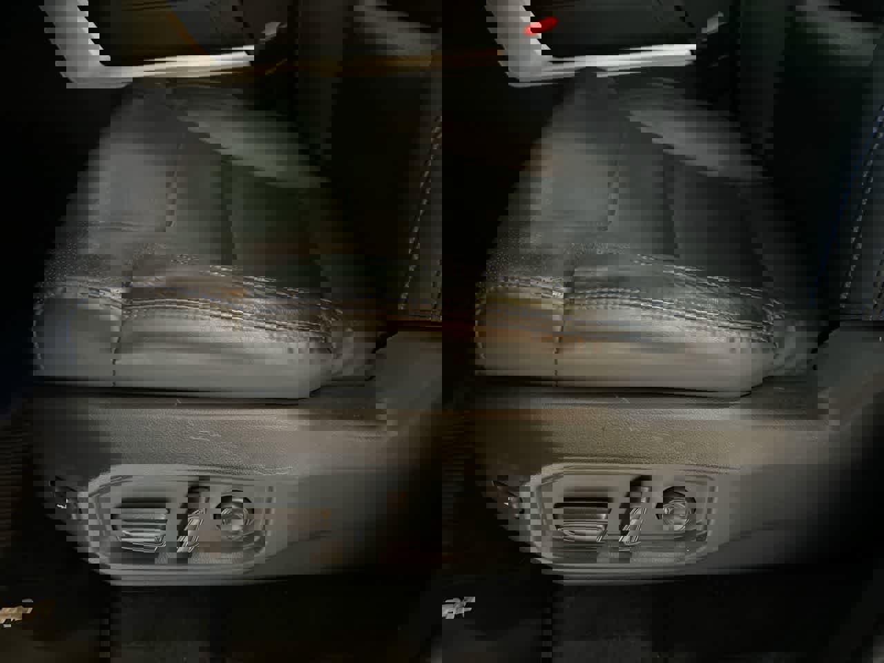 Used 2023 Toyota Tundra Platinum image 12