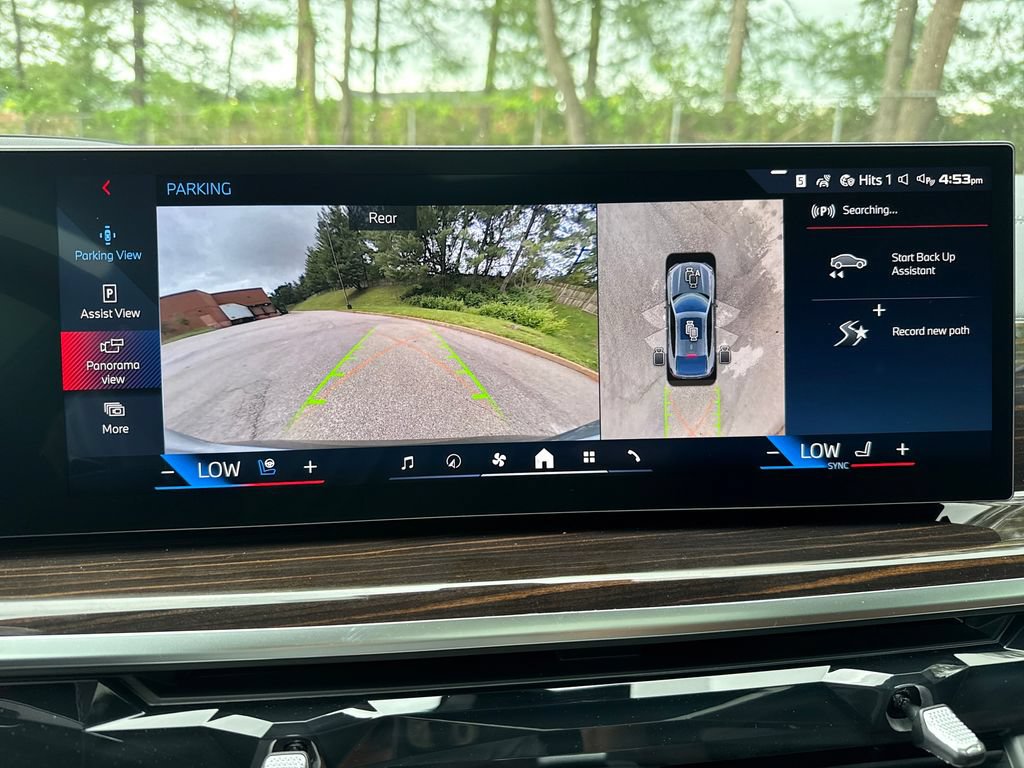 New 2026 BMW X6 M60i AWD/4WD image 18