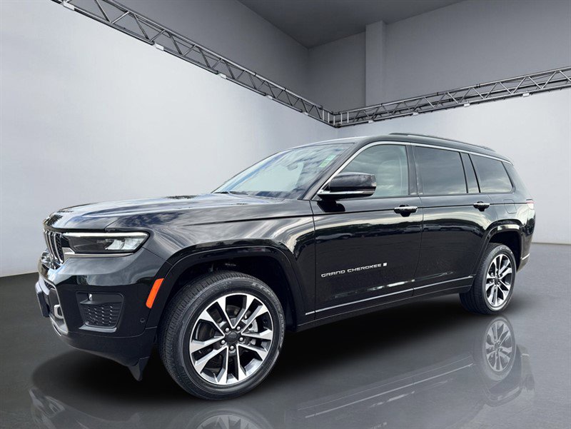 Used 2021 Jeep Grand Cherokee L Overland w/ Luxury Tech Group IV AWD/4WD image 11