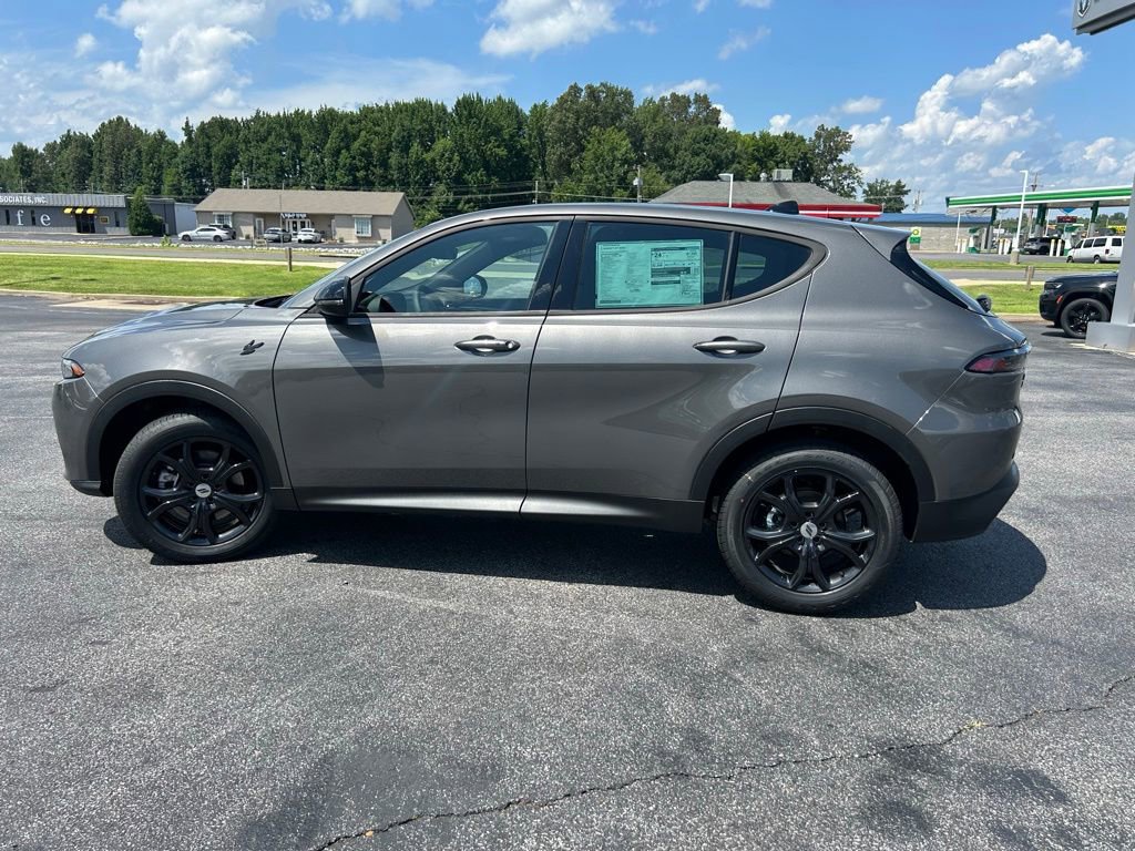 New 2025 Dodge Hornet GT w/ GT Blacktop Package image 7