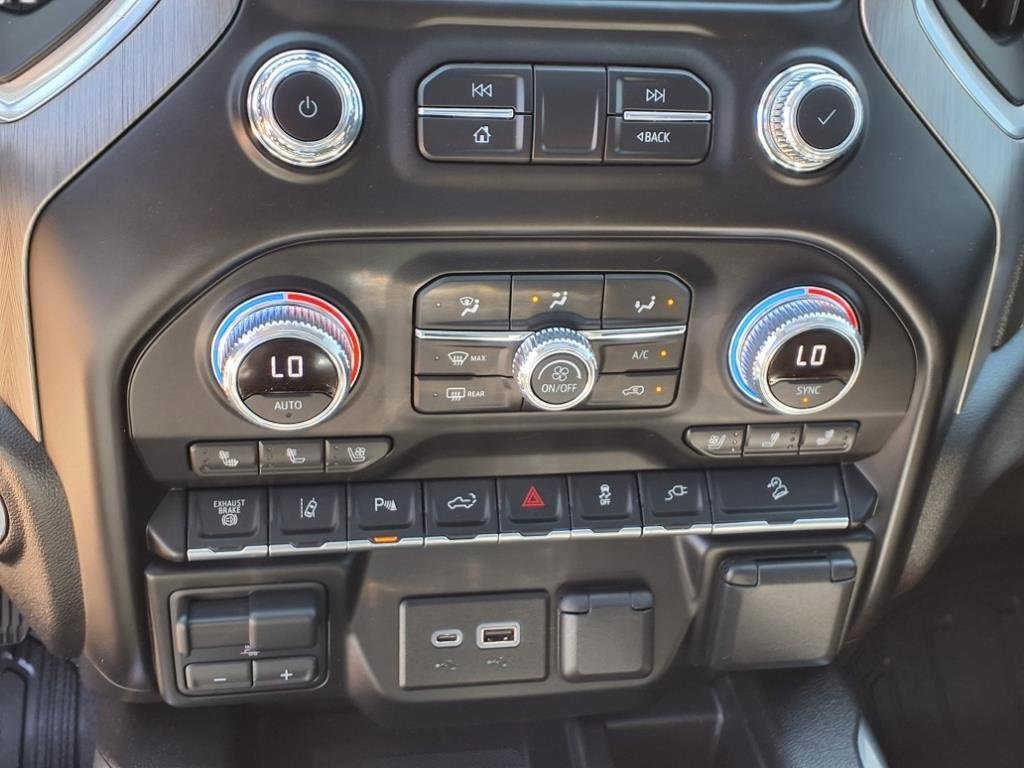 Certified 2020 GMC Sierra 2500 Denali w/ Denali Ultimate Package image 22