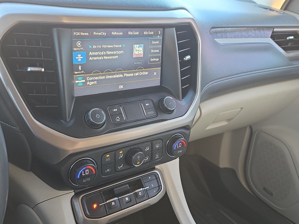 Used 2021 GMC Acadia Denali w/ Denali Technology Package FWD image 27