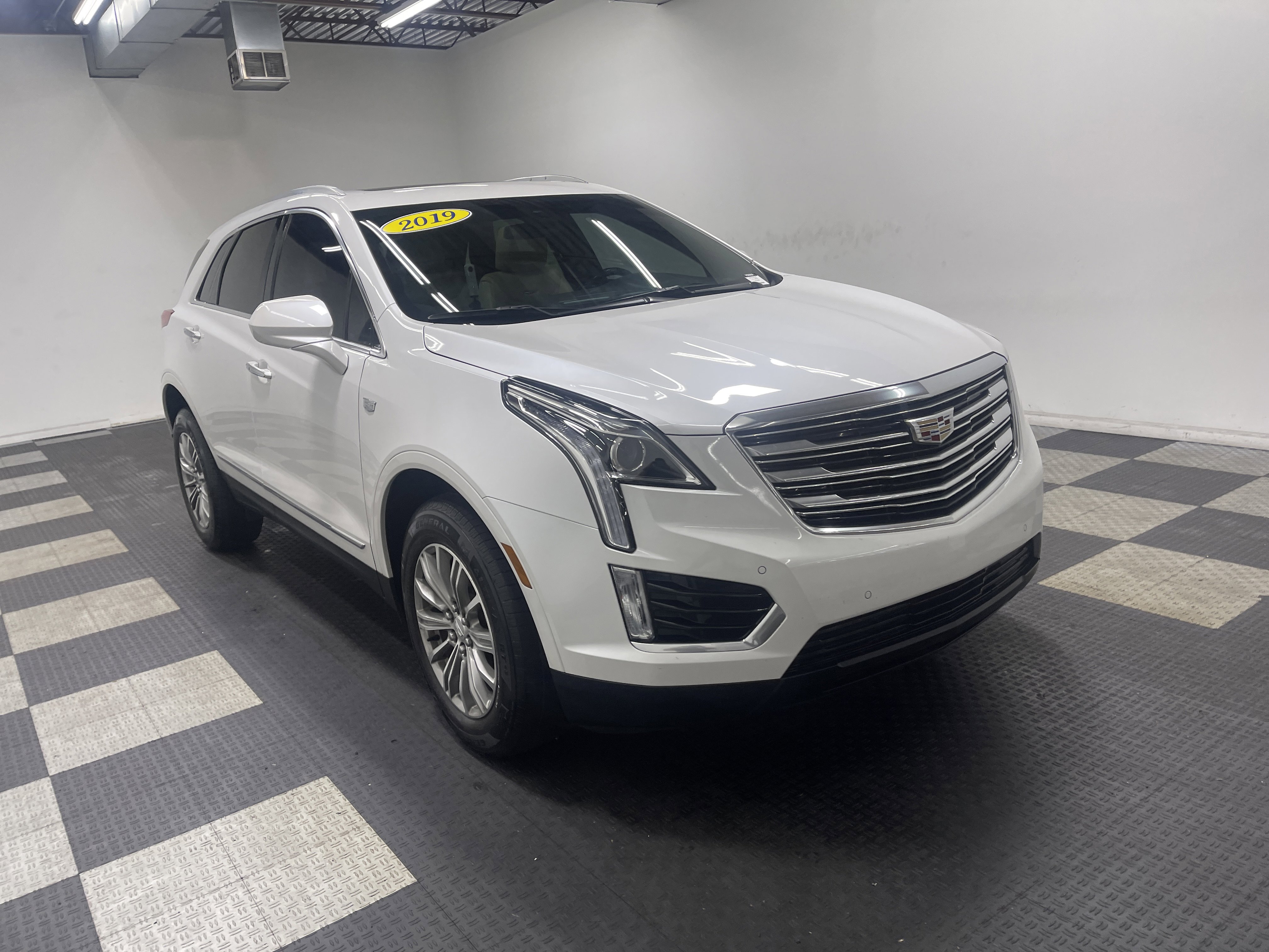 Used 2019 Cadillac XT5 Luxury image 6