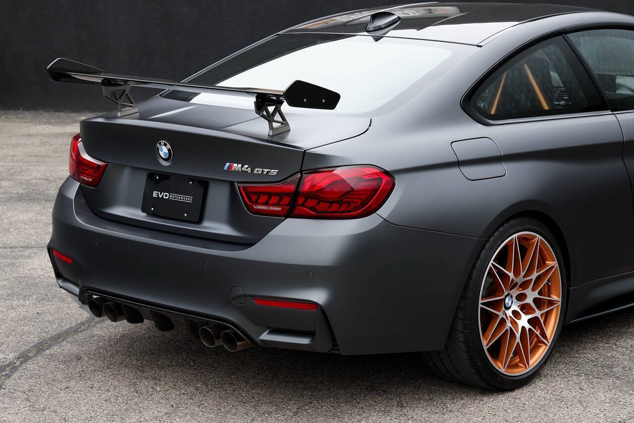 Used 2016 BMW M4 GTS RWD image 10