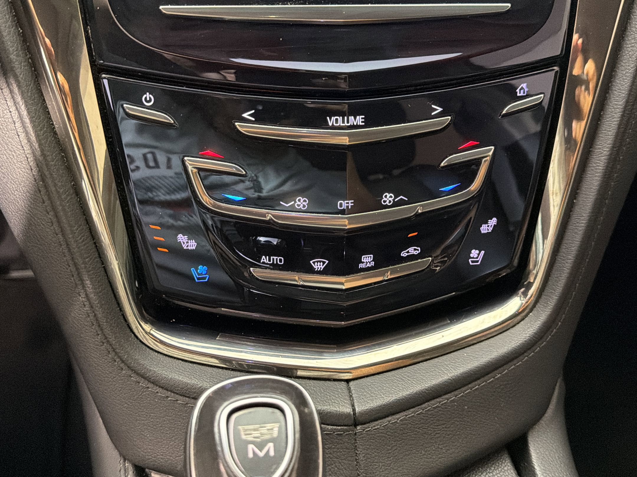Used 2019 Cadillac CTS Luxury RWD image 18