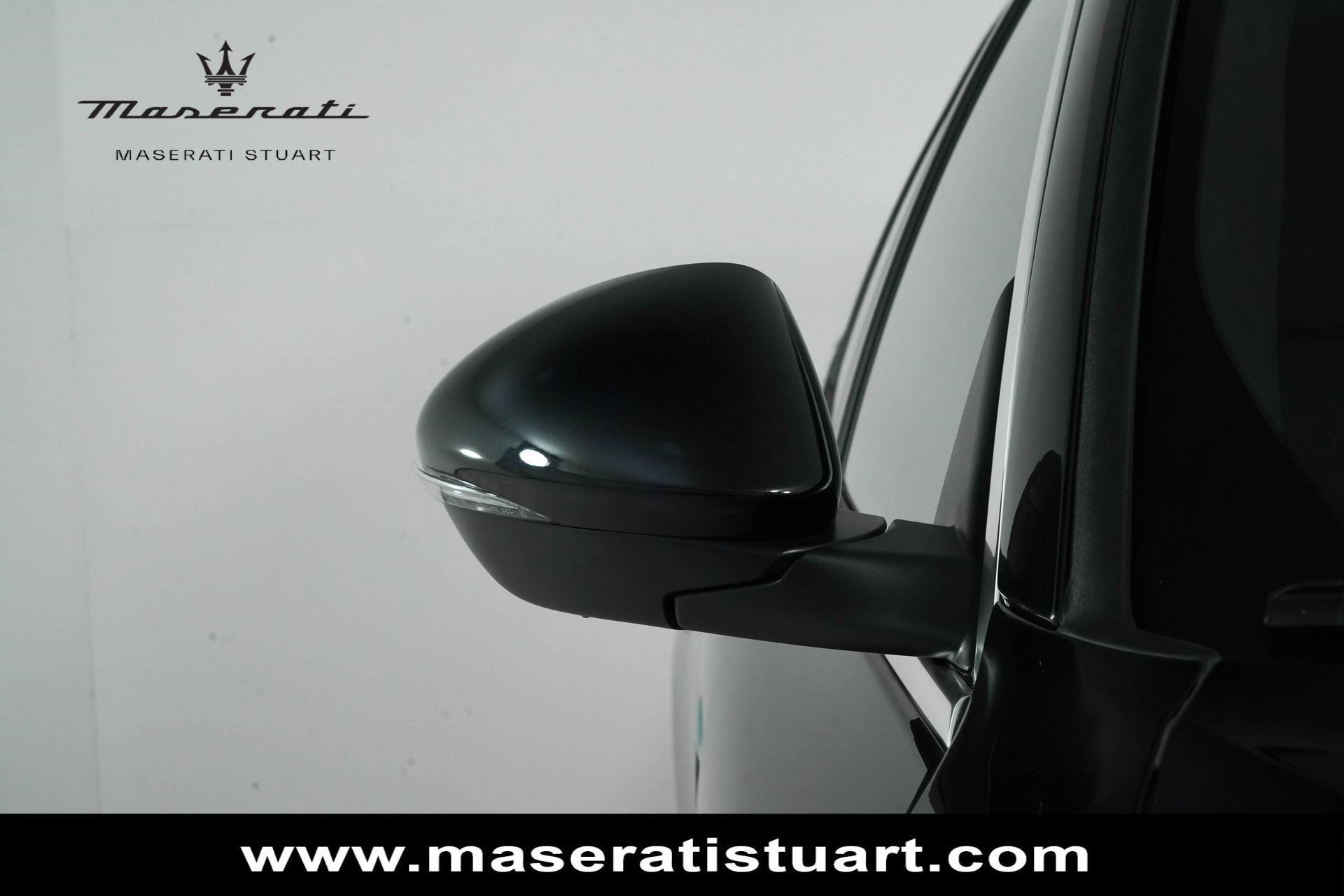 New 2025 Maserati Grecale GT AWD/4WD image 14