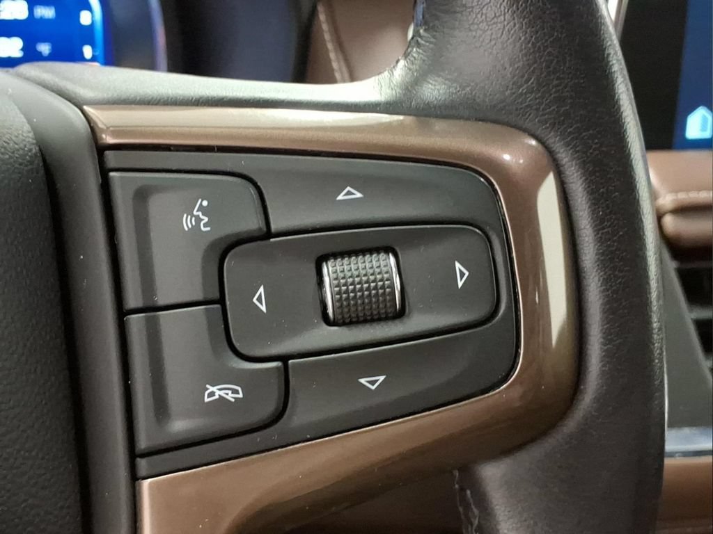 Used 2022 Chevrolet Suburban High Country w/ LPO, Illumination Package AWD/4WD image 20