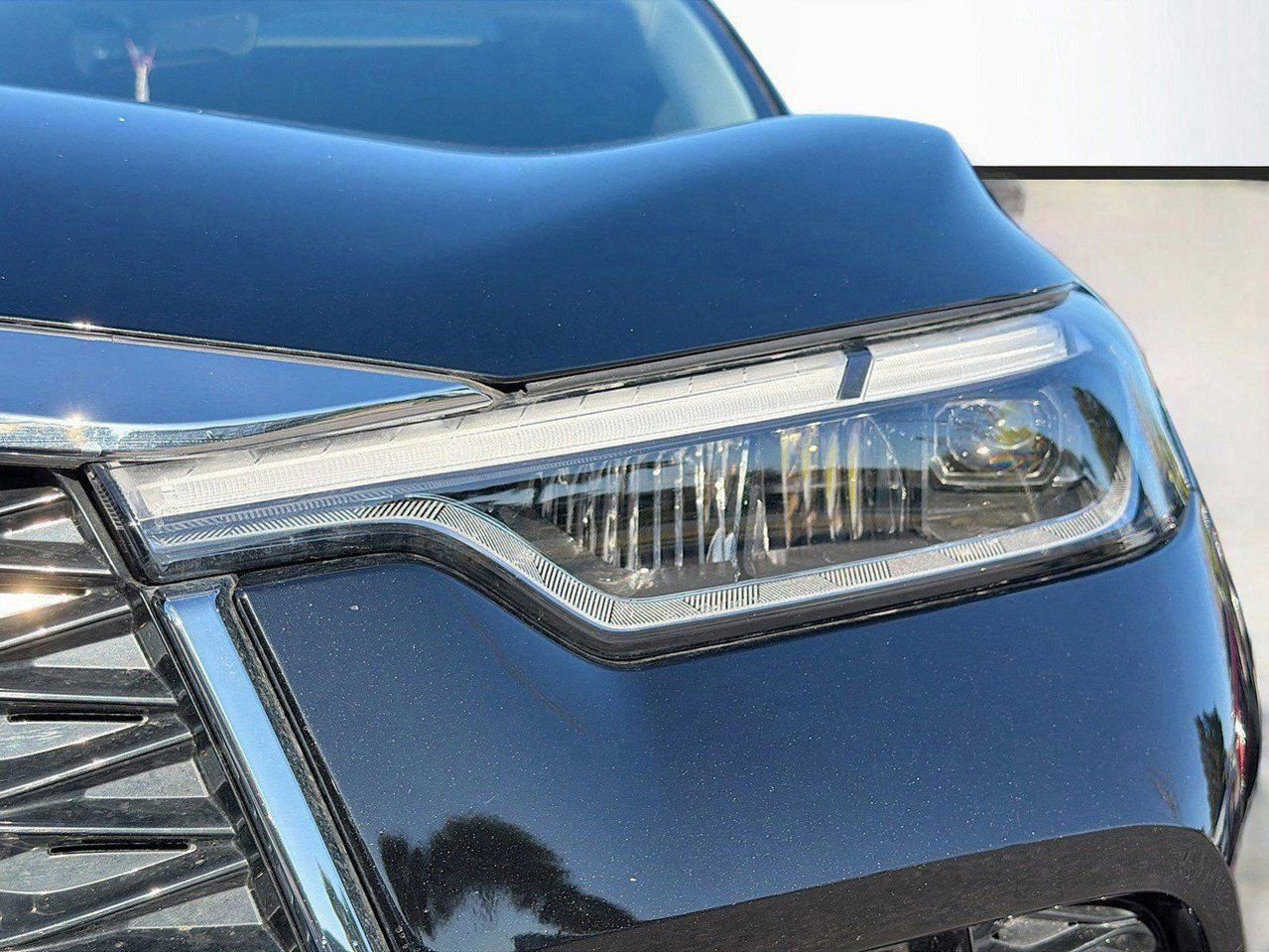 Used 2024 INFINITI QX60 Pure image 10