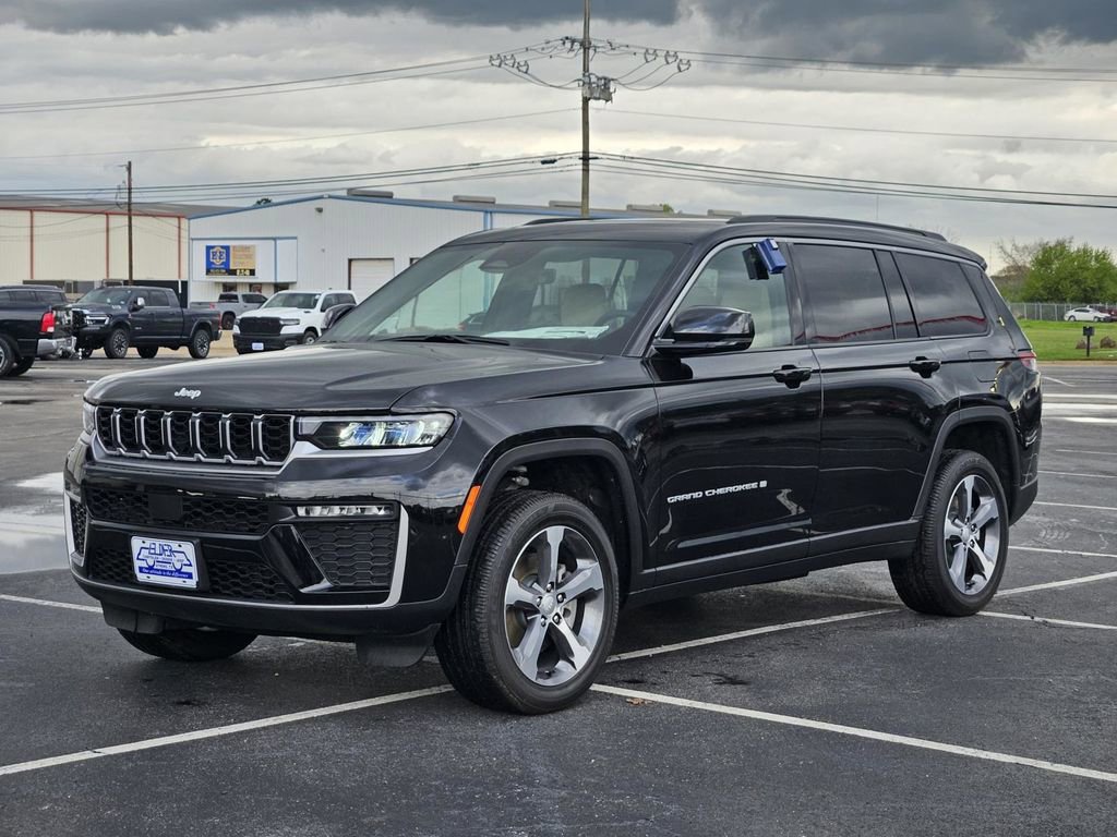 New 2026 Jeep Grand Cherokee L Limited image 3