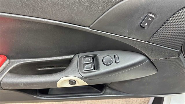 Used 2013 Chevrolet Corvette Convertible image 14