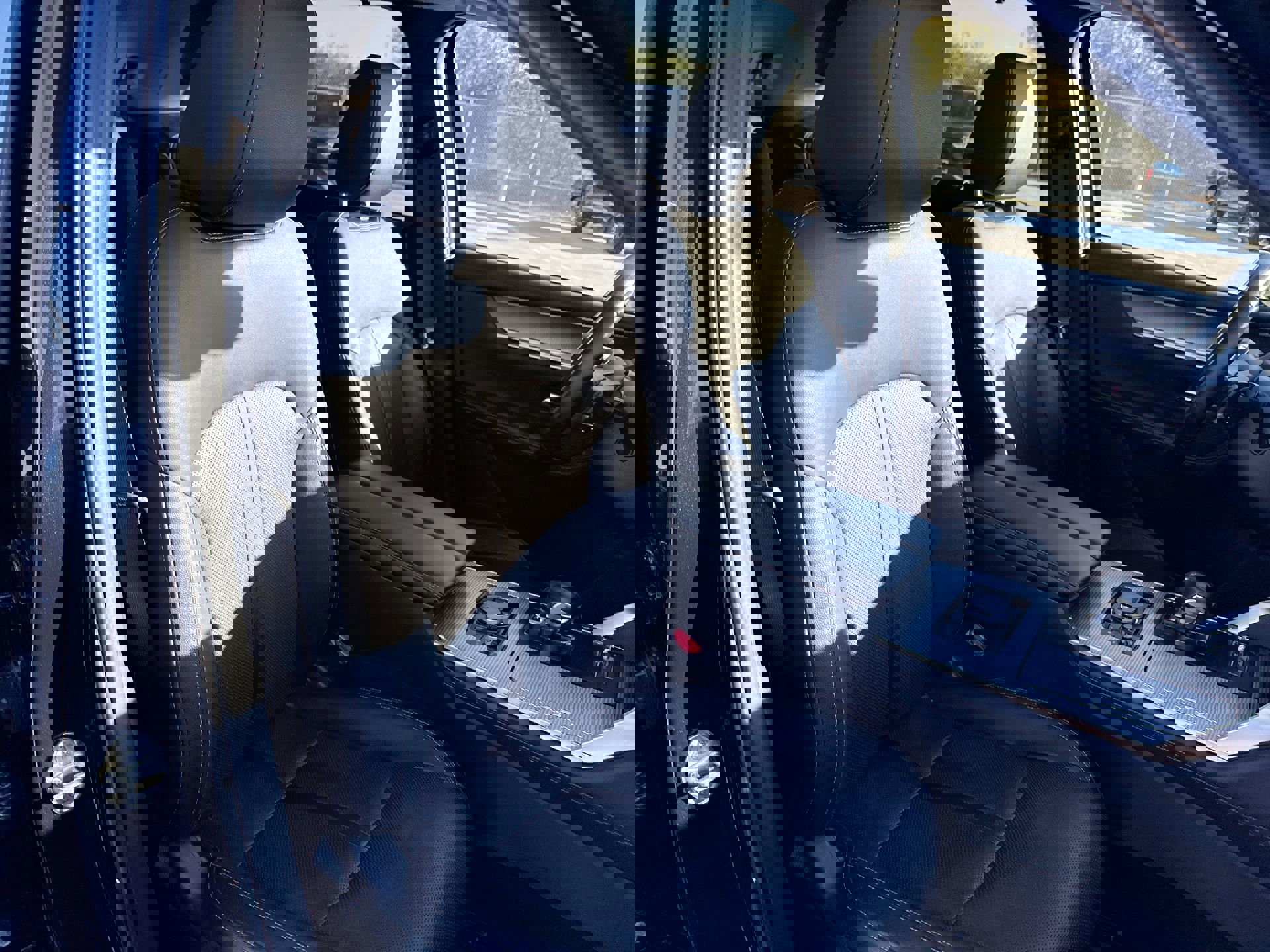 Used 2024 MAZDA CX-90 3.3 Turbo w/ Premium Package image 28