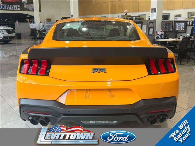 New 2026 Ford Mustang GT Premium w/ GT Performance Package RWD image 5
